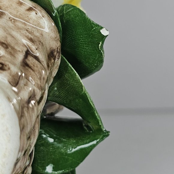 Vintage Nuova Capodimonte Yellow Porcelain Rose Flower Basket Italy *Chipped - Picture 12 of 12